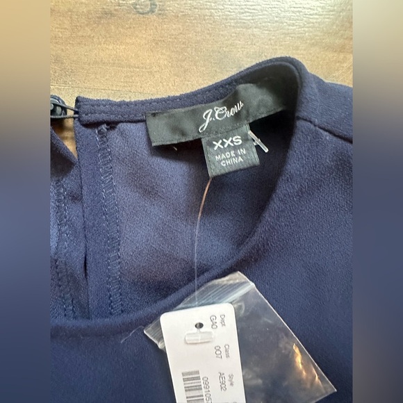 J.Crew Navy Top with Black Sequin Statement Sleeves | XXS | NWT - Picture 5 of 11